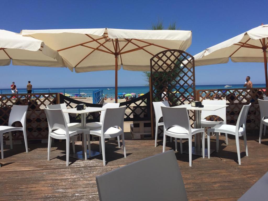 Appartamento 60 Mq A 800 Mt Dalla Spiaggia カパーチ エクステリア 写真