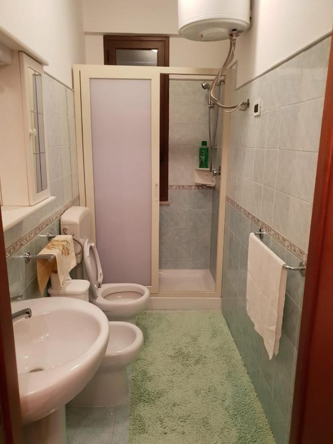 Appartamento 60 Mq A 800 Mt Dalla Spiaggia カパーチ エクステリア 写真